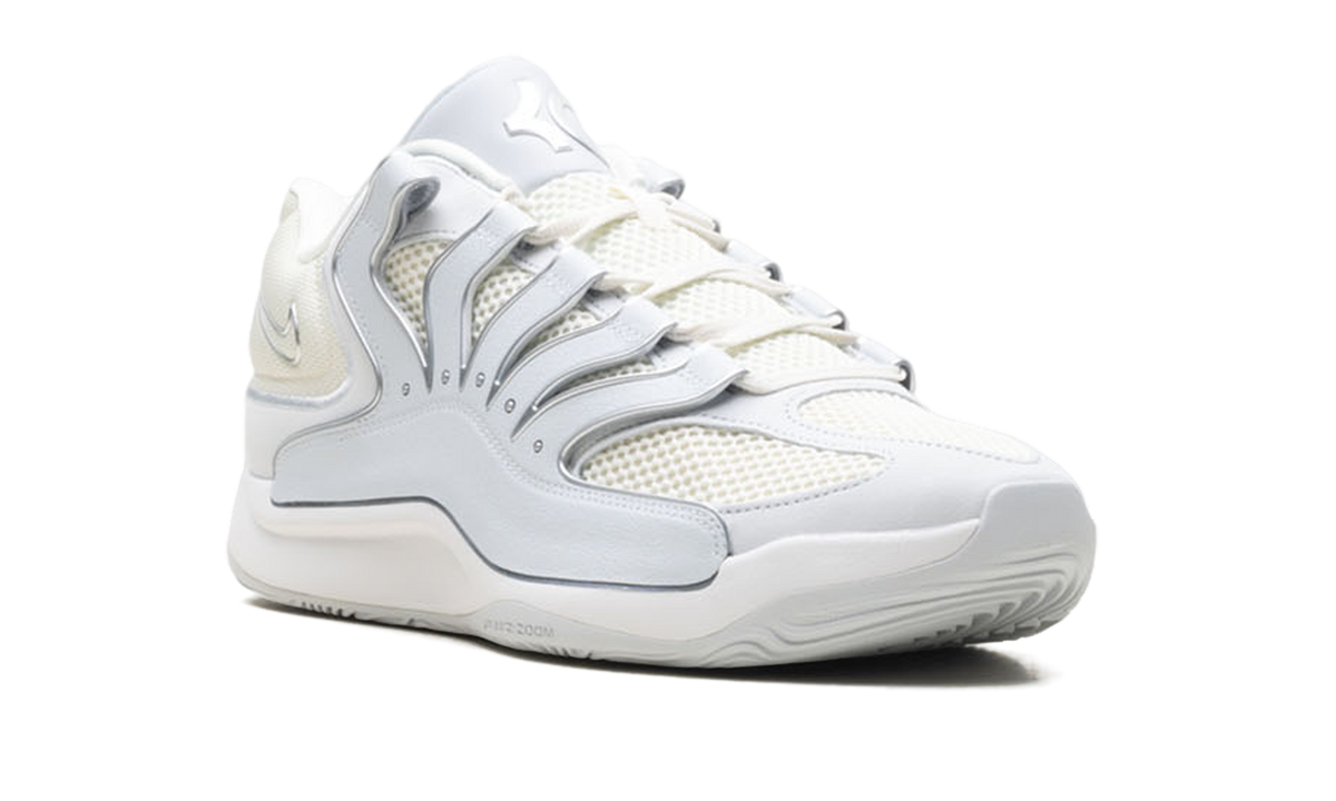 KD 18 "Soft Pearl Metallic Silver" HV1992 001