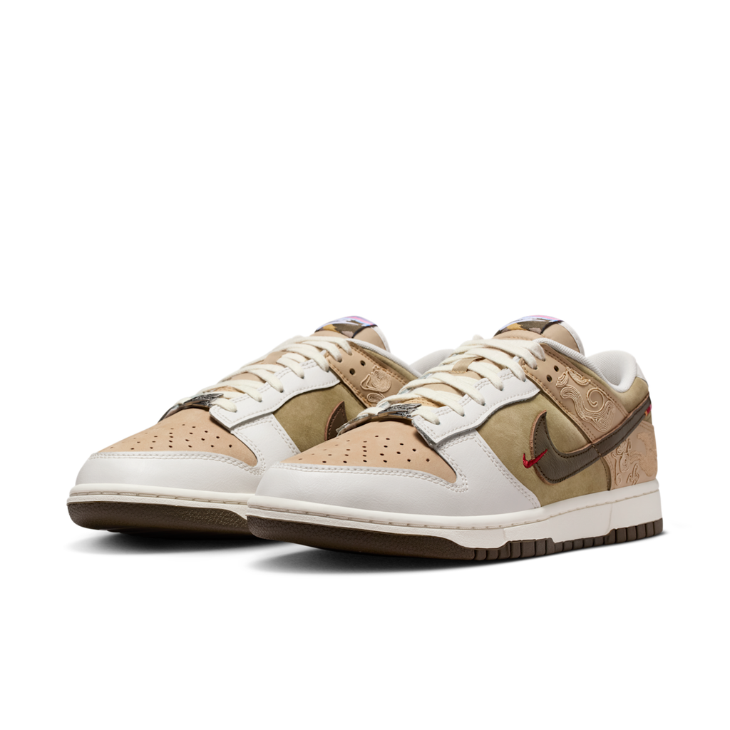 Men's Dunk Low SE "LNY" Shoes