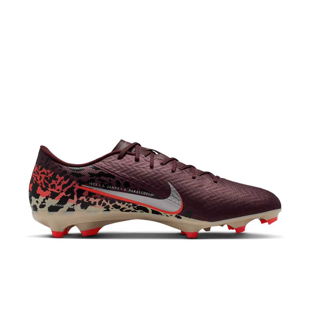 Men's United Mercurial Vapor 16 Academy Multi-Ground Low-Top Soccer Cleats