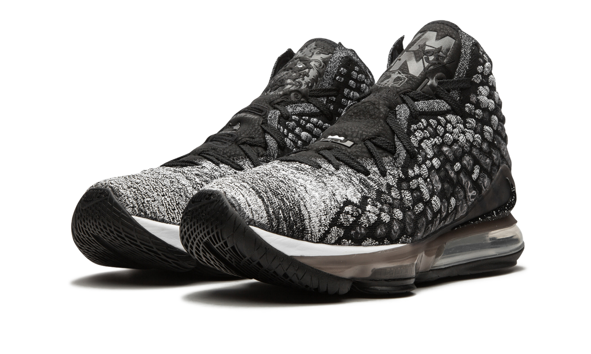 Lebron 17 "Black/White" BQ3177 002